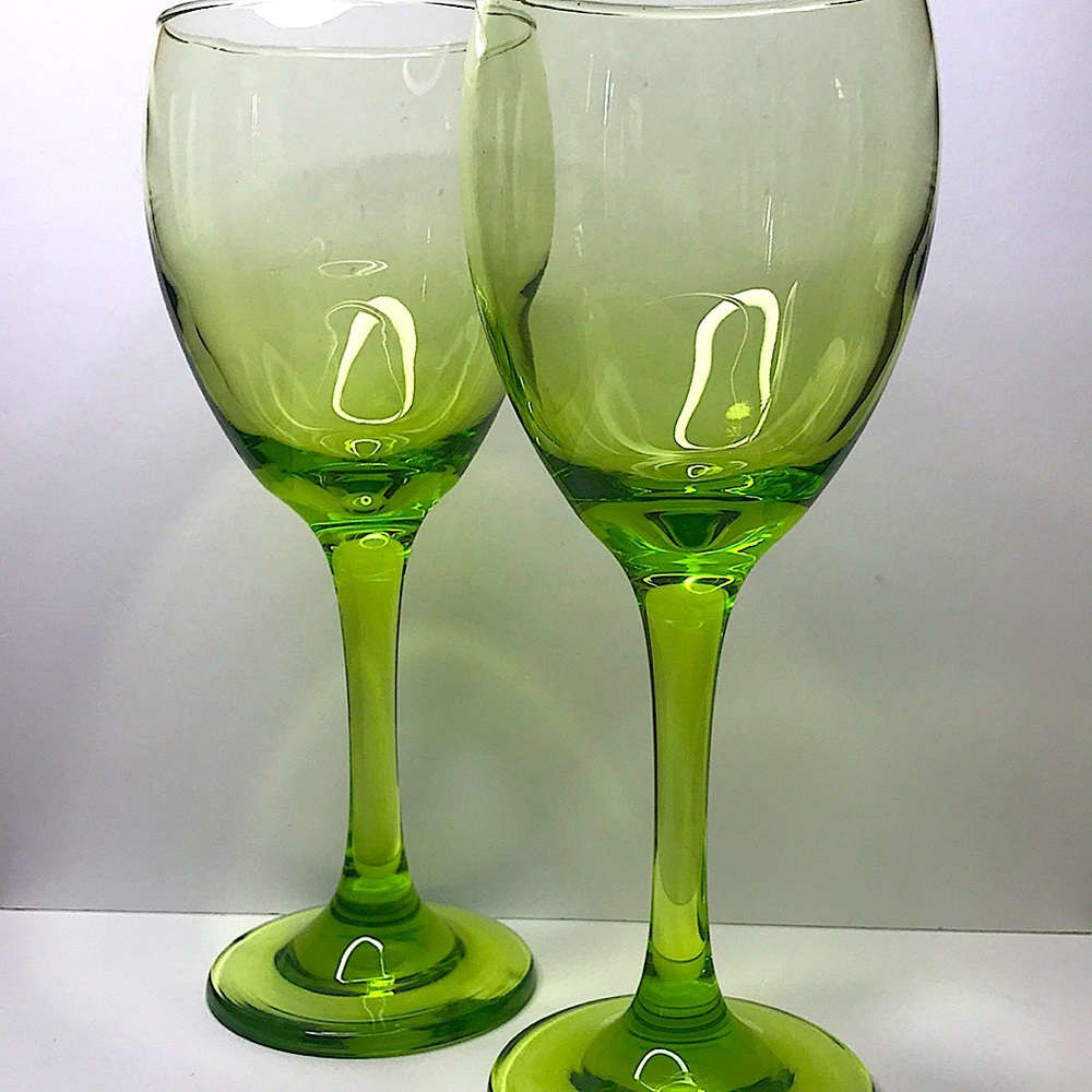 VTG Lime Green Wine/Water Goblets
